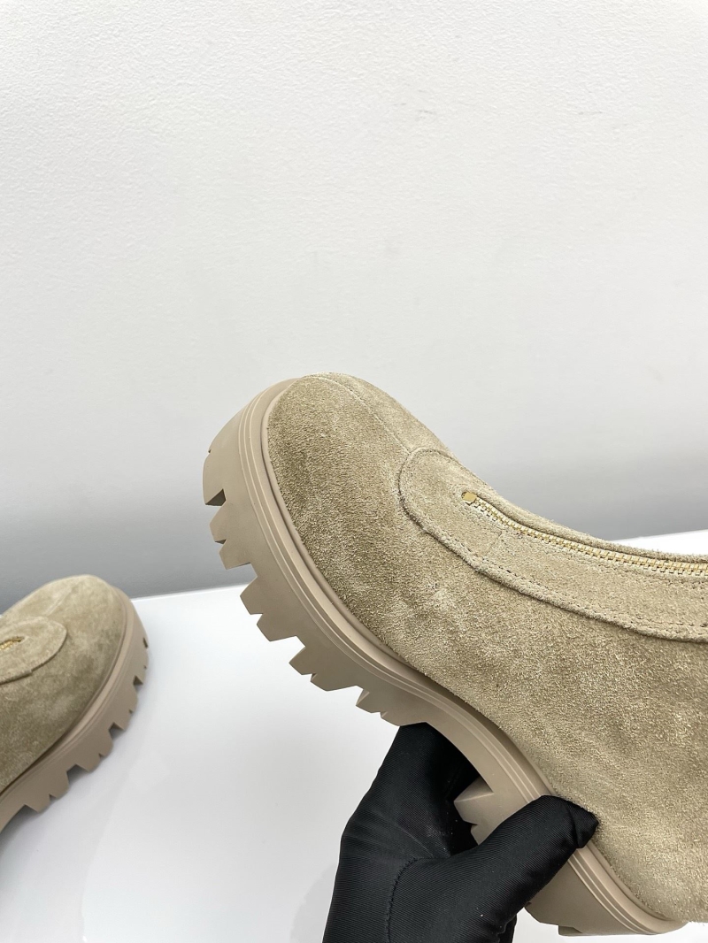 Pra*a boots